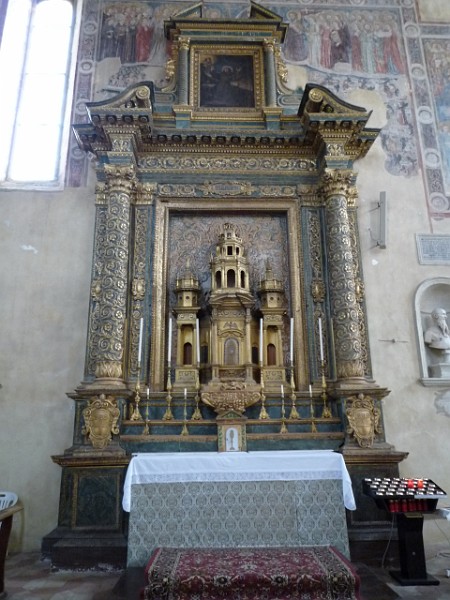 P1100653.jpg - Altare ligneo seicentesco dedicato alla Madonna di Filetta, Patrona di Amatrice