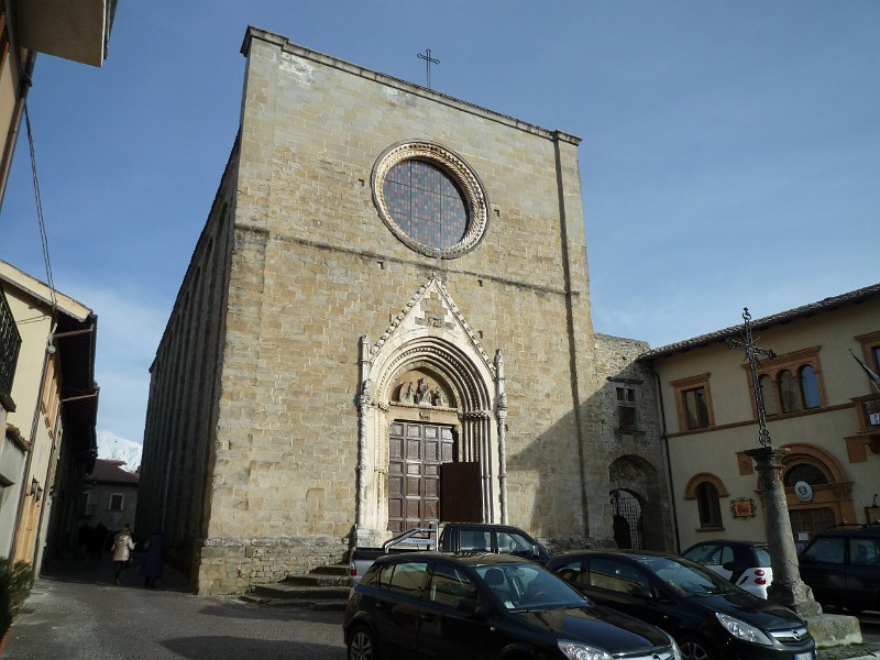P1100659.JPG - La Chiesa di S. Francesco del fine sec. XIV, Duomo di Amatrice